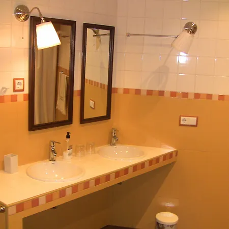 Casa Xan Da Pena * Villarmayor (Galicia)