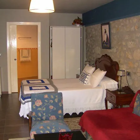 Casa Xan Da Pena منزل ريفي *