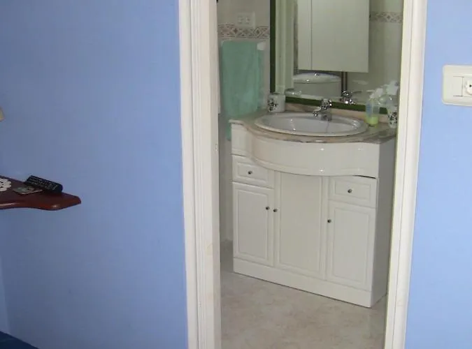 Casa Xan Da Pena * Villarmayor